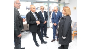 80 YAŞINDAKİ DEDE VALİDEN ÇEYİZLİK İSTEDİ