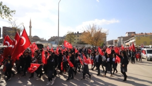 DOĞUBAYAZIT'TA CUMHURİYET YÜRÜYÜŞÜ