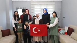  VALİ EŞİ KOÇ, KAYMAKAM EŞİ EKİNCİ, ŞEHİT AİLELERİNİ ZİYARET ETTİ