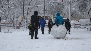 AĞRI İL VE İLÇELERİNDE OKULLAR TATİL EDİLDİ 