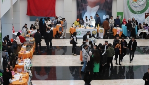 Iğdır Üniversitesinde Öğrenci Toplulukları Tanıtım Günleri Başladı