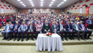 Türkiye'nin Zirvesinde Eğitim Çalıştayı Ağrı'da yapıldı