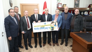 Ağrı ATSO'dan eğitime 100 bin liralık destek