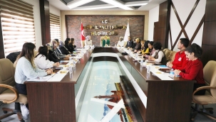 ​​​​​​​Ağrı Valisi eşi, eğitim ve kadın hakları için öncü oluyor