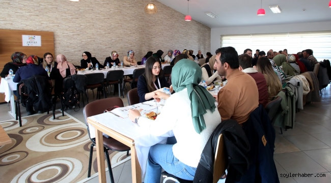​​​​​​​AİÇÜ'de "Küresel Kadın Kahvaltıları Bilimde Çeşitliliği Katalizlemek" Etkinliği Düzenlendi