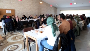 ​​​​​​​AİÇÜ'de "Küresel Kadın Kahvaltıları Bilimde Çeşitliliği Katalizlemek" Etkinliği Düzenlendi