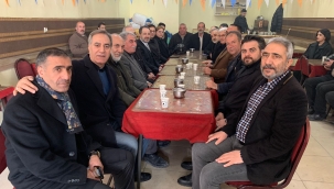 EMRULLAH GÜR, AK PARTİ DOĞUBAYAZIT SEÇİM BÜROSUNDA