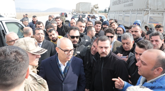  VALİ KOÇ, TIR ŞOFÖRLERİNİ DİNLEDİ