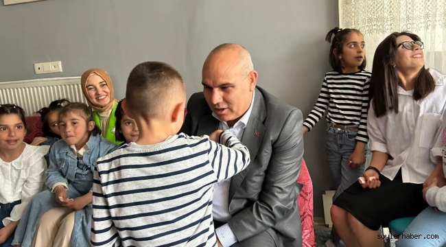 ​​​​​​​Vali Mustafa KOÇ, Ağrı'da Vatandaşlarla Bayramlaştı