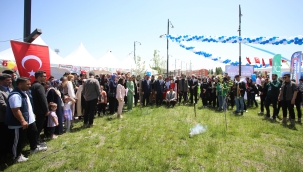 AĞRI'DA 315 BİLİMSEL ETKİNLİKLE "BİLİM DOLU GÜNLER" ŞENLİĞİ BAŞLADI