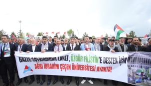 Ağrı'da AİÇÜ, Özgür Filistin İçin Yürüdü