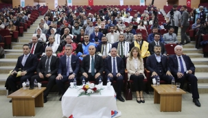 AİÇÜ'de IC Vakfı Akademik Teşvik Ödülleri ve Cübbe Giyme Töreni Düzenlendi