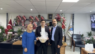 ​​​​​​​AK PARTİ DOĞUBAYAZIT ADAYINDAN DEM PARTİLİ BAŞKANLARA HAYIRLI OLSUN ZİYARETİ