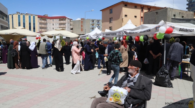 Doğubayazıt'ta "Gazze'ye Ses Ol"