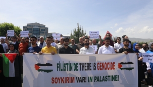 Iğdır Üniversitesi'den ABD'deki Üniversitelerin Gazze Eylemlerine Destek Gösterisi!