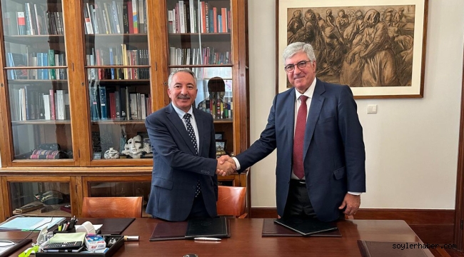 AİÇÜ ile Portekiz Porto Üniversitesi Arasında İş Birliği Protokolü İmzalandı