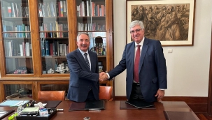 ​​​​​​​AİÇÜ ile Portekiz Porto Üniversitesi Arasında İş Birliği Protokolü İmzalandı