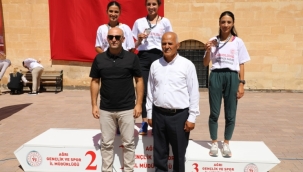 4. İshak Paşa Sarayı Türkiye Dağ Koşusu Şampiyonası, Doğubayazıt ilçesinde yapıldı.