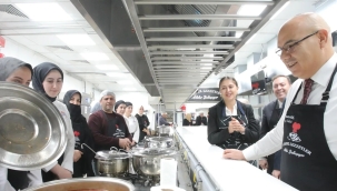 Ağrı'da, Yöresel Lezzetler Yarışıyor da Taşlıçay "Taş Köfte 1. Oldu