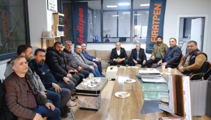 ​​​​​​​Ağrı Valisi Koç, Yerel Kalkınmanın Anahtarı KOBİ'lerde 15 Firmayı Ziyaret Etti.