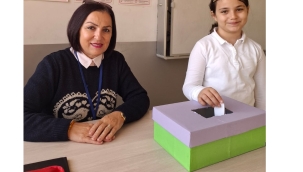 ​​​​​​​Sınıf Başkanı seçilen Beril Küçükkaya'dan Cumhurbaşkanı Erdoğan'a davet