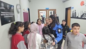 Ağrı'da Polis Abla ve Abileri Tarafından Öğrencilere Genel Güvenlik Bildirimi