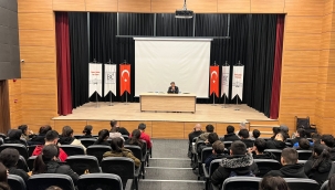 Topçu, Engellinin Penceresinde Dünyaya Bakmadıkça Engelliyi Kimse Anlayamaz.