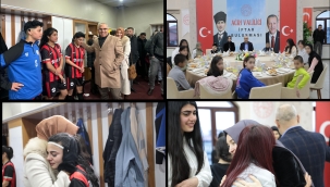 Ağrı Valisi Koç ve eşi, gündüz statta, akşam Sevgi Evlerindeki Çocuklarla iftar sofrasında