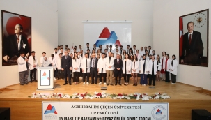 AİÇÜ Tıp Fakültesi Öğrencileri Beyaz Önlük Giydi