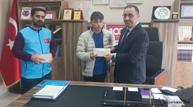 DOĞUBAYAZIT'TA ÇANAKKALE RUHU TEMALI RESİM YARIŞMASI
