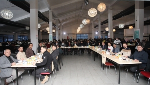 Rektör Prof. Dr. Karabulut, Öğrencileriyle İftar Sofrasında Buluştu