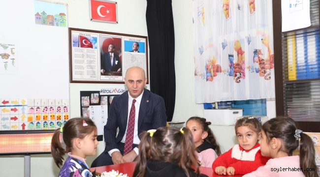 ​​​​​​​DOĞUBAYAZIT KAYMAKAMI EKİNCİ, KÖY OKULLARINDA