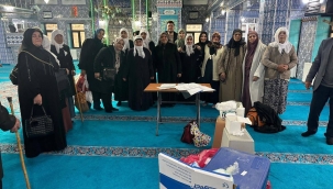 DOĞUBAYAZIT'TA HACI ADAYLARI CAMİİ'DE MENENJİT AŞISI OLDU