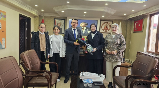  TUTAK KAYMAKAMI ADIBELLİ, ÖĞRENCİLERE BAŞARI BELGESİ VERDİ.