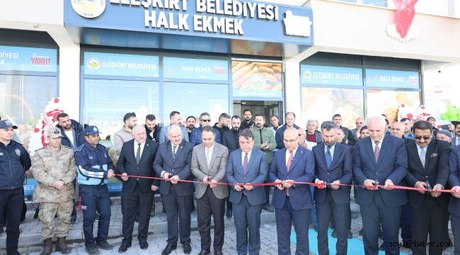  VALİ KOÇ, ELEŞKİRT BELEDİYESİ TARAFINDAN YAPILAN HALK EKMEK FABRİKASI AÇILIŞINI YAPTI