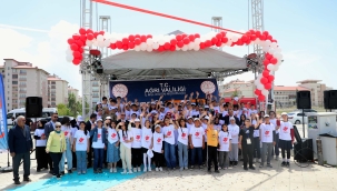 Ağrı Millet Bahçesinde "Bilim Dolu Günler Bilim Şenliği" Başladı.