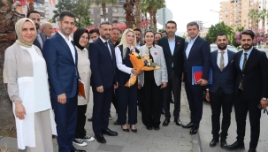 AK Parti Ağrı Milletvekili Ruken Kilerci, Mersin'de Teşkilatla Bir Araya Geldi