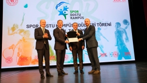 Bilal Erdoğan Tarafından AİÇÜ'ye Spor Dostu Kampüs Ünvanı Sertifakası Verildi