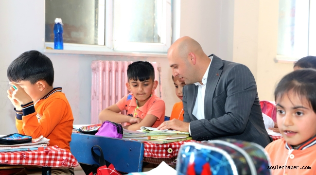 Doğubayazıt Kaymakamı Ekinci'den Minik Kalplere Sıcak Ziyaret