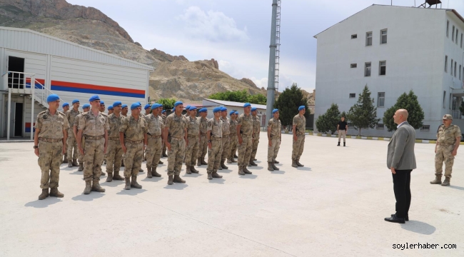 Doğubayazıt Kaymakamı Murat Ekinci, Kurban Bayramı'nda Güvenlik Güçlerini ve Gazileri Ziyaret Etti
