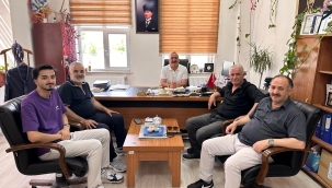 Ağrı Dağı Gazeteciler Cemiyeti Üyelerinden AİÇÜ'de Nezaket Ziyaretleri