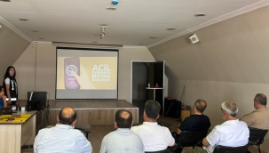 Ağrı İl Emniyet Müdürlüğü "2025 Aile Yılı" Kapsamında Muhtarlara KADES Semineri Verdi