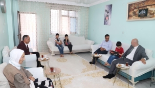 Doğubayazıt Kaymakamı Murat Ekinci, Şehit Ailelerini Ziyaret Etmeye Devam Ediyor