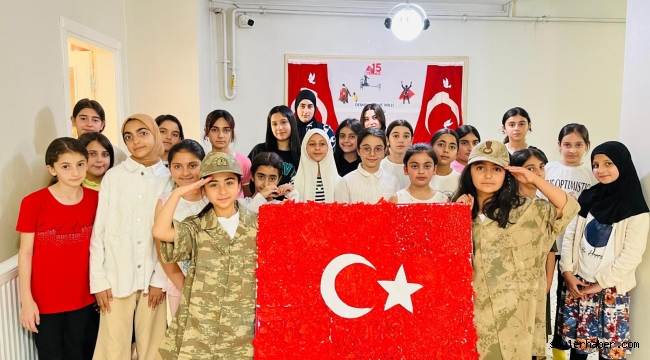 DOĞUBAYAZIT'TA 15 TEMMUZ RUHU ÇOCUKLARLA YENİDEN CANLANDI
