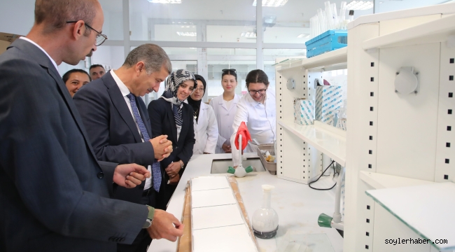 AİÇÜ REKTÖRÜ PROF. DR. GÜLÇİN, (MERLAB) ZİYARET ETTİ.