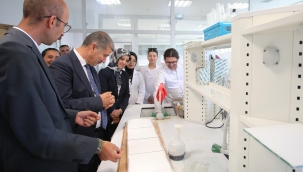 AİÇÜ REKTÖRÜ PROF. DR. GÜLÇİN, (MERLAB) ZİYARET ETTİ.