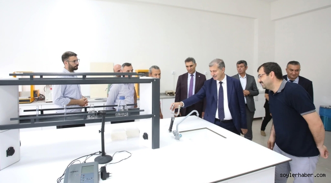 AİÇÜ Rektörü Prof. Dr. İlhami Gülçin, Eleşkirt MYO'nu Ziyaret Etti