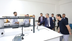 AİÇÜ Rektörü Prof. Dr. İlhami Gülçin, Eleşkirt MYO'nu Ziyaret Etti