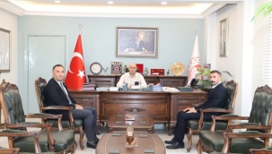  Doğubayazıt Kaymakamı Ekinci, Yeni Atanan Müdürleri Makamında Kabul Etti