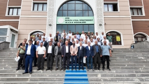 ​​​​​​​AK Parti İl Başkanı Yıldız, Muhtarlarla Buluştu: "Sahadan Doğrudan Bilgi Alıyoruz"